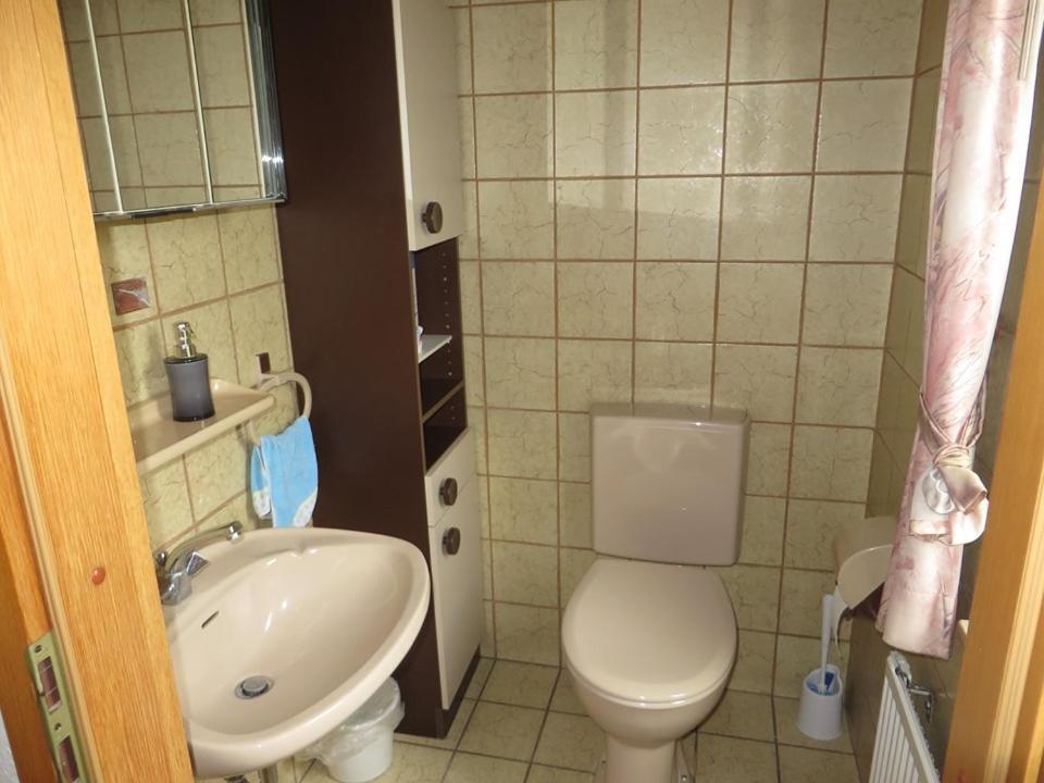 Entire House, Quiet City Location, Garden, Parking Bielefeld Eksteriør bilde